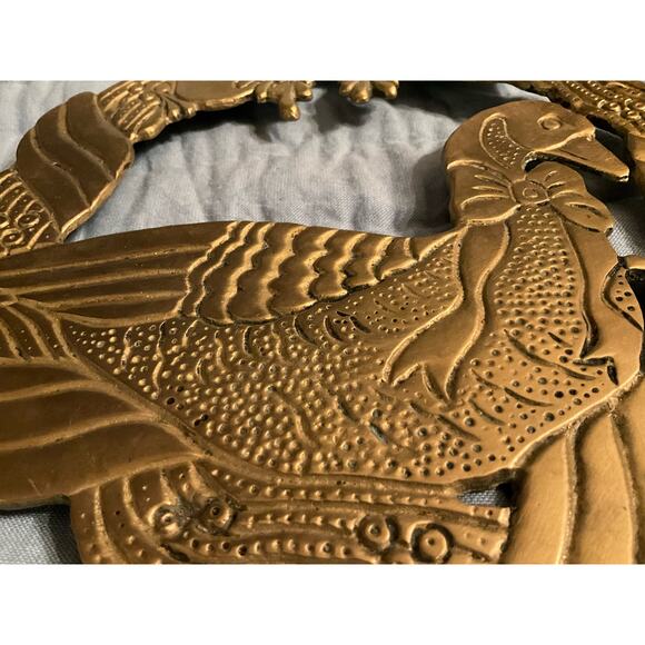 Brass Duck Holiday Wreath Trivet Wall Decoration 8in Heavy Weight Solid - Picture 3 of 6